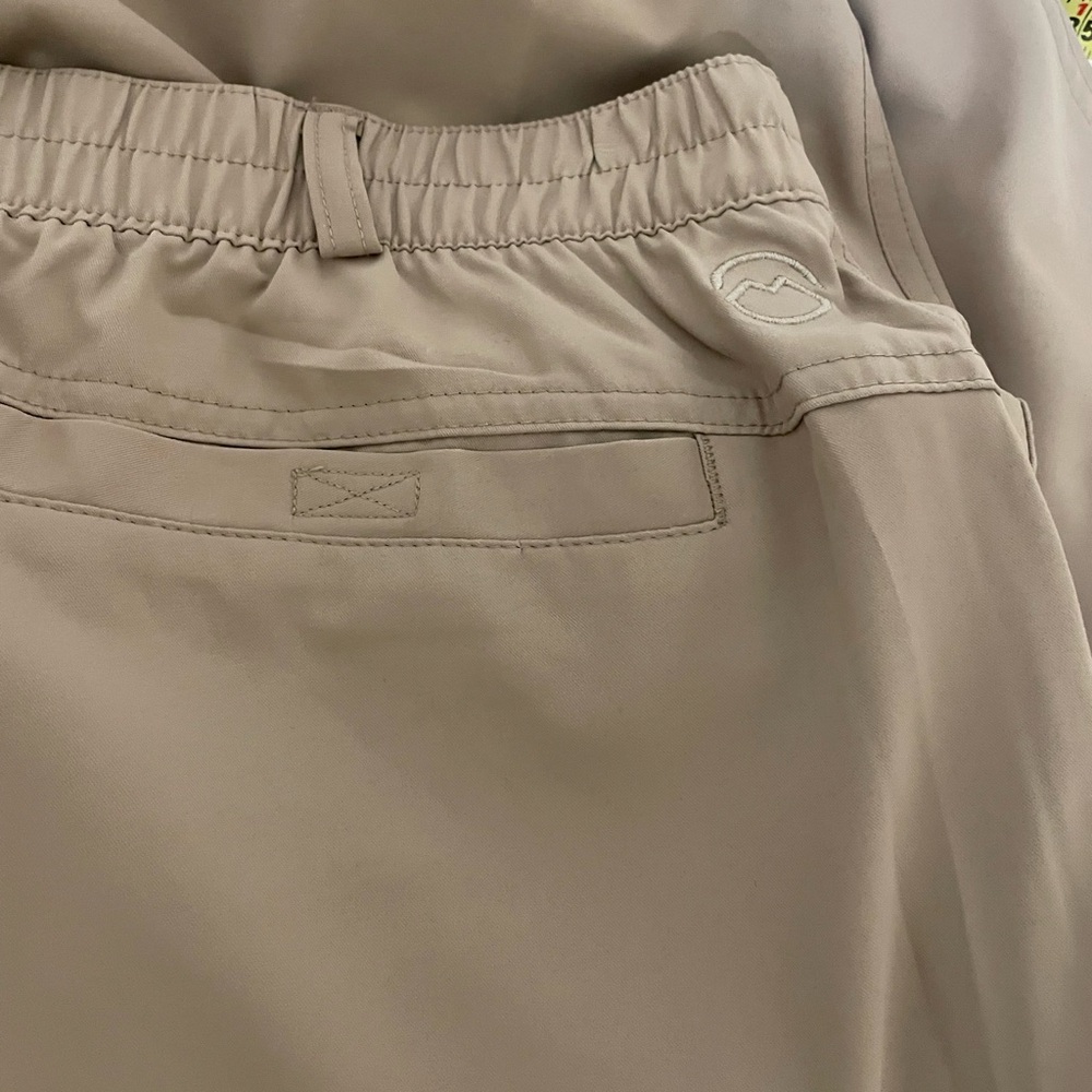 New MAGELLAN Outdoors Tan/Khaki Convertible Cargo Pants/Shorts Wick/UPF large - Picture 15 of 15